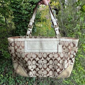 VINTAGE COACH Women's Shoulder Bag Tote 8K49 AUTHENTIC